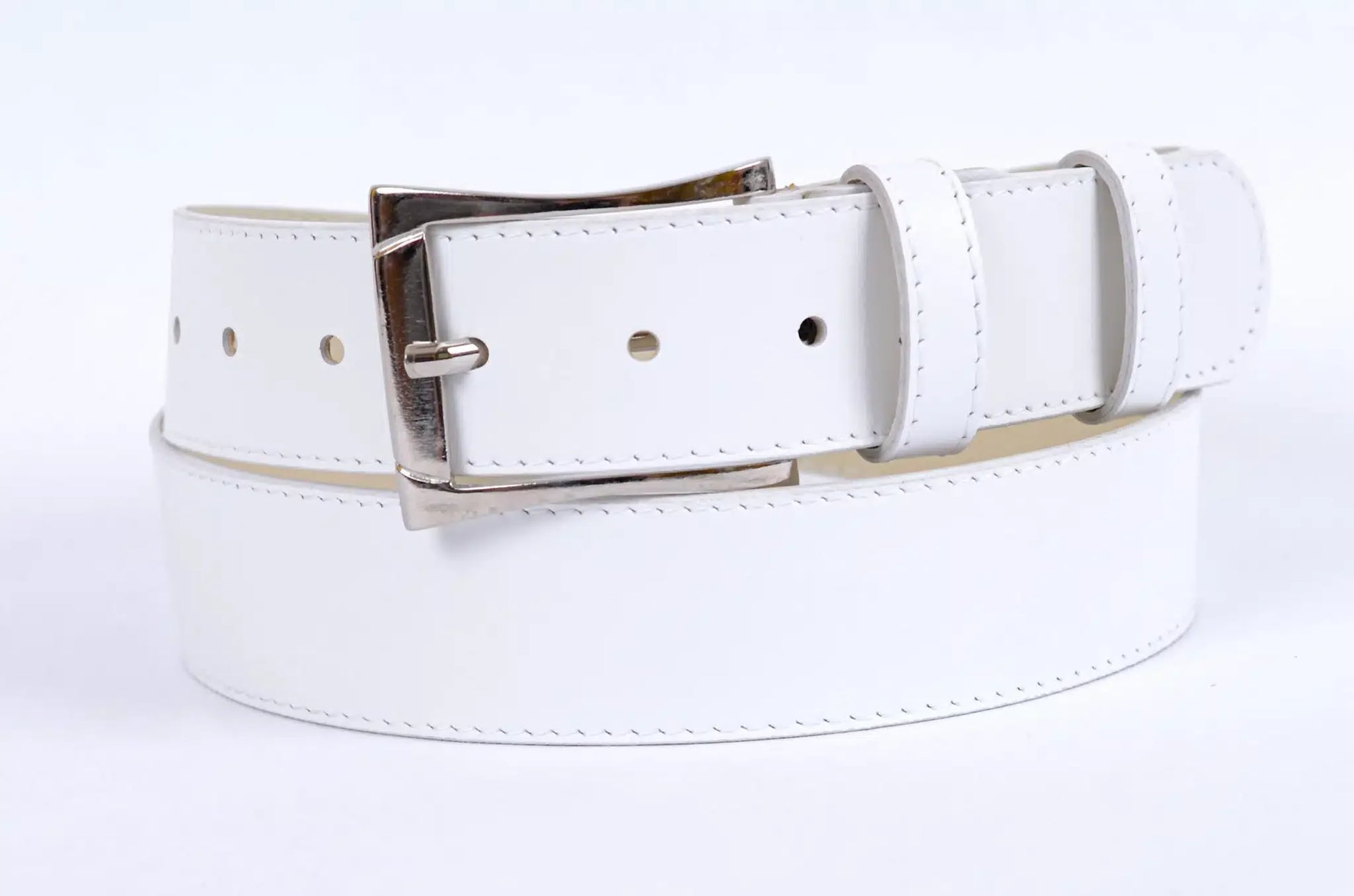 Farmer női bőröv - Fehér – valódi bőröv, elegáns viselethez és esküvőre is ajánlott