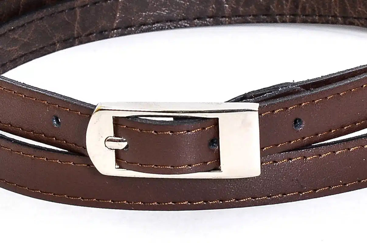 Keskeny női bőröv -Barna – valódi bőröv, elegáns viselethez és esküvőre is ajánlott