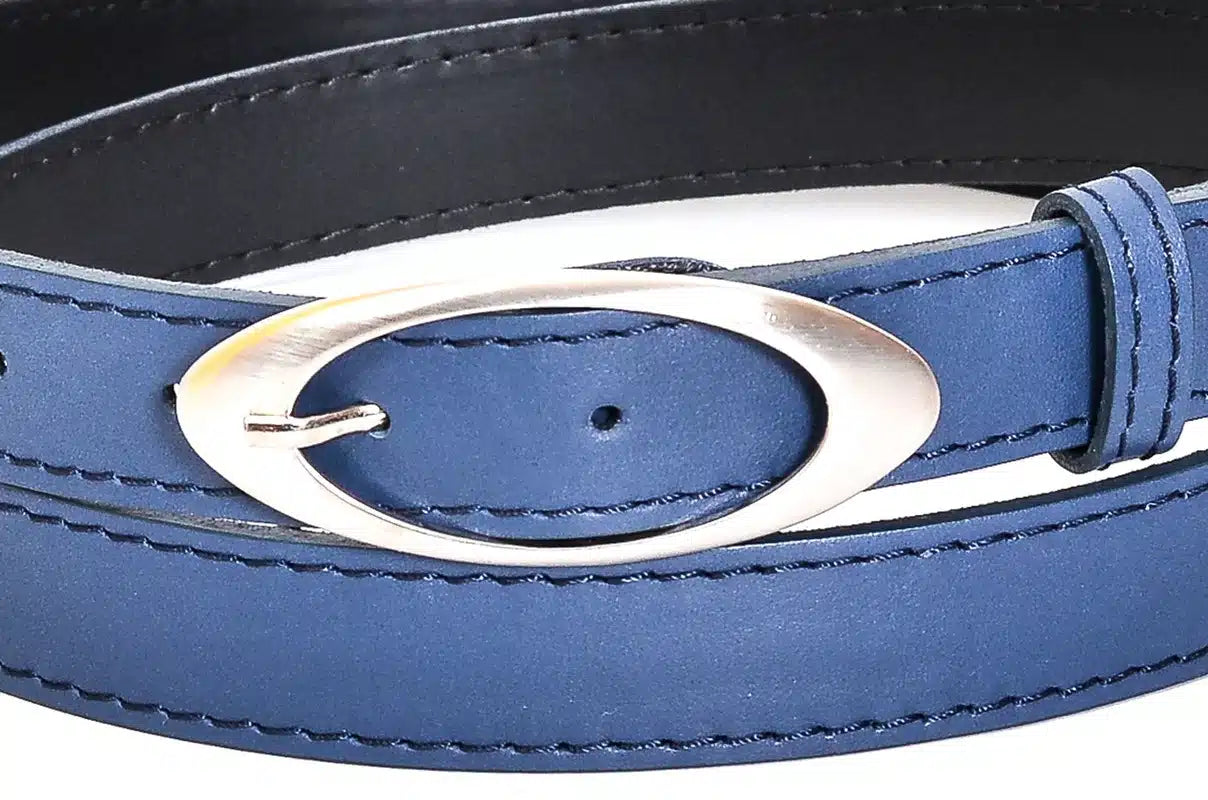 Keskeny női bőröv -Kék – valódi bőröv, elegáns viselethez és esküvőre is ajánlott
