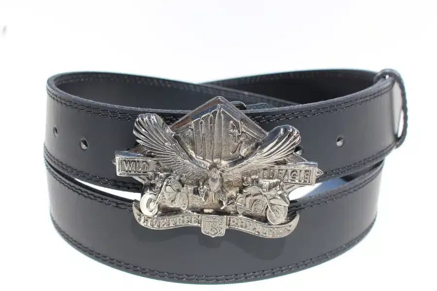 Motoros csatos marha bőröv - Fekete – valódi bőröv, elegáns viselethez és esküvőre is ajánlott
