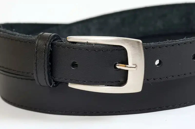 Vékony női bőröv -Fekete – valódi bőröv, elegáns viselethez és esküvőre is ajánlott
